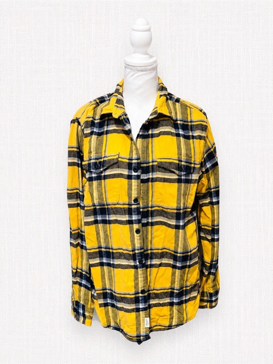 American Eagle Outfitters Other - American Eagle Outfitters Yellow and Black Plaid Button-Down Shirt